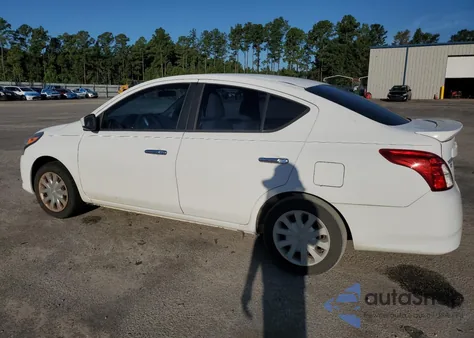 2016 Nissan Versa S z USA, uszkodzony, nr VIN 3N1CN7APXGL802204